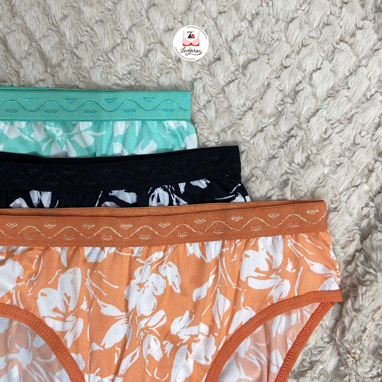 Assorted Printed Cotton Lycra Briefs Pack of 3